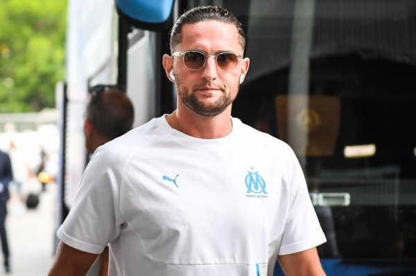 PEDURA: AC Milan dẫn Rabiot cho cuộc thi, và mẹ anh ấy khuyên anh ấy nên làm Naples
