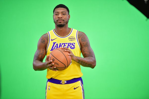 Không có James, ai sẽ đảm nhiệm vị trí phòng ngự? Redick: Ayton&Smart&Vincent