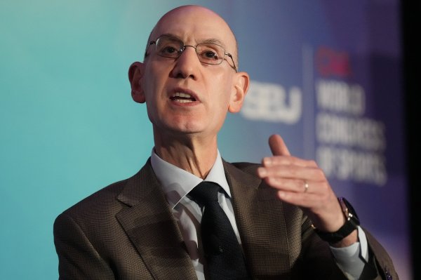 Quan chức FBI: Đây là vụ giao dịch nội gián ở NBA. Liên đoàn biết rằng họ sẽ hợp tác với cuộc điều t