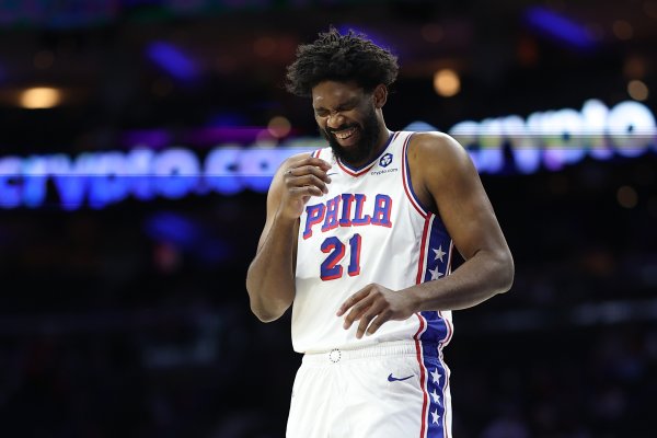 Garnett nói về trận ra mắt của Embiid: Bạn đã làm gì trong mùa hè? Bạn nên sẵn sàng sau một kỳ nghỉ