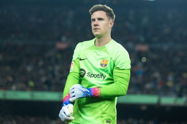 Mọi cơ thể: Chú sư tử đặc biệt trở lại sân tập để huấn luyện nhẹ và sẽ cần ít nhất 1 tháng để hồi ph