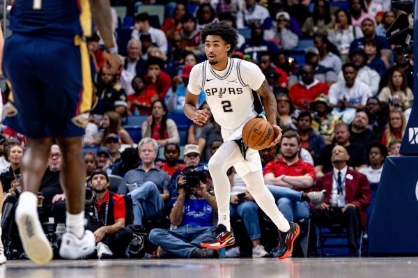 Làm tốt! Harper thực hiện 5 trong số 9 cú sút trong hiệp một, 26% trong số 26 quả ba điểm, 2 trong s